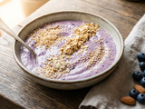 Cremig & knusprig: Deine Blueberry Crunch Bowl zum Abnehmen