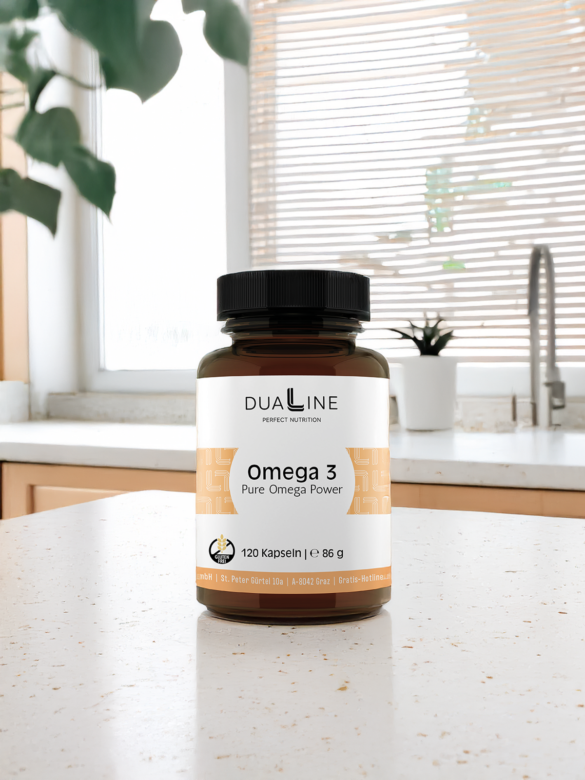 Eine Dose DUALINE Omega 3 - Pur Omega Power auf dem Tisch, unterstützt den Fettstoffwechsel
